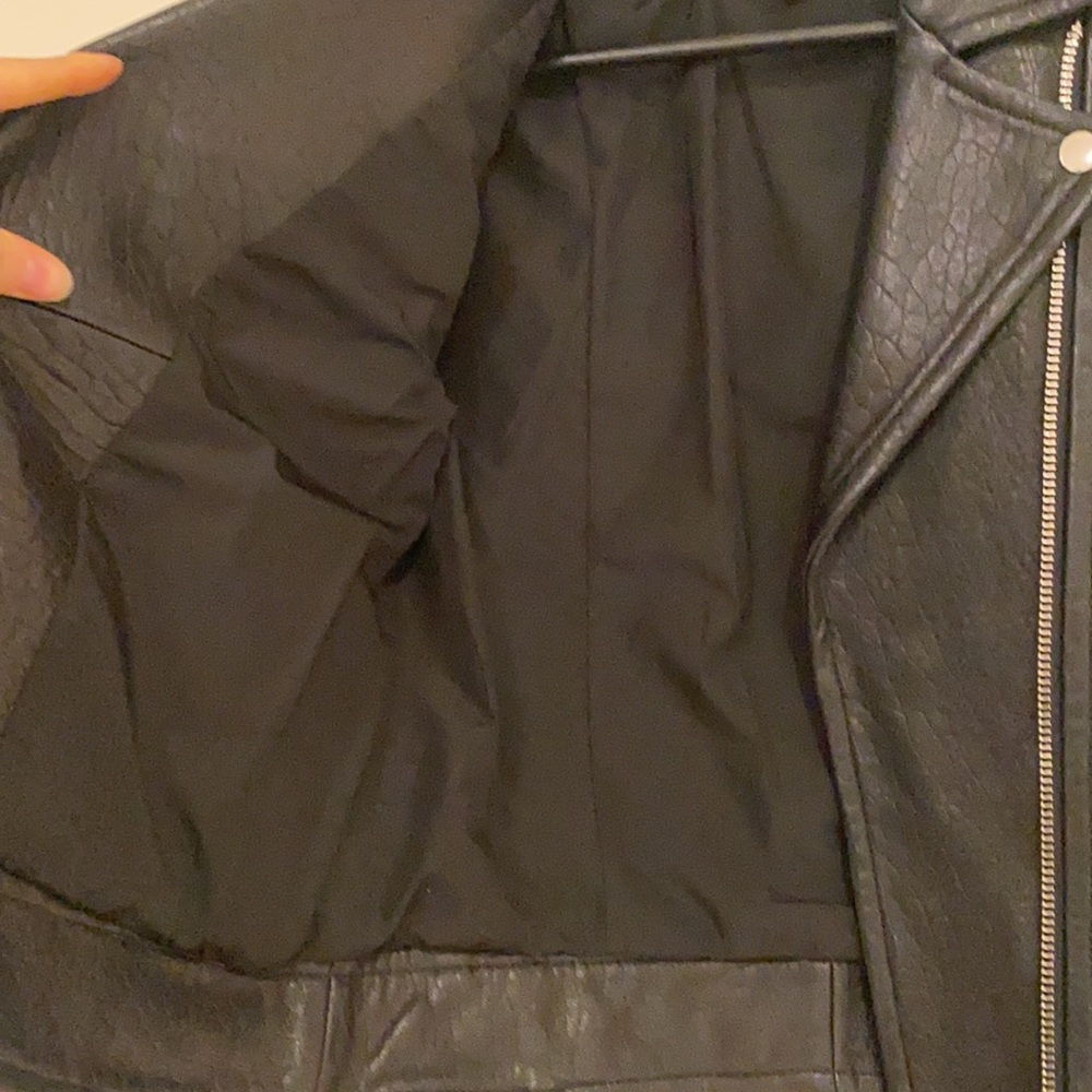 Aritzia Mackage Rumer Leather Motorcycle Jacket XS - Picture 11 of 16